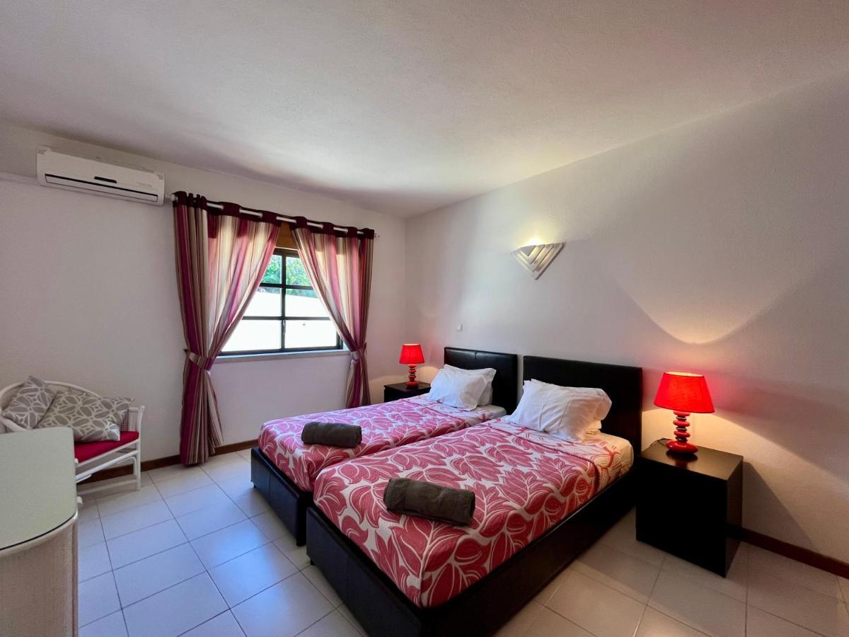 Apartment 136 Carvoeiro Карвоейру Екстер'єр фото