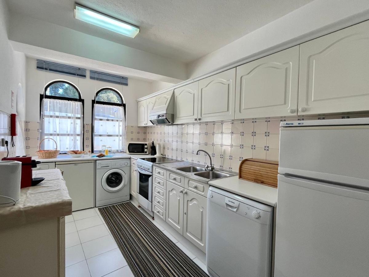 Apartment 136 Carvoeiro Карвоейру Екстер'єр фото